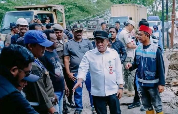 Penataan Wilayah Utara Karawang, Bupati Aep Tertibkan Bangli di Sepanjang Saluran Irigasi