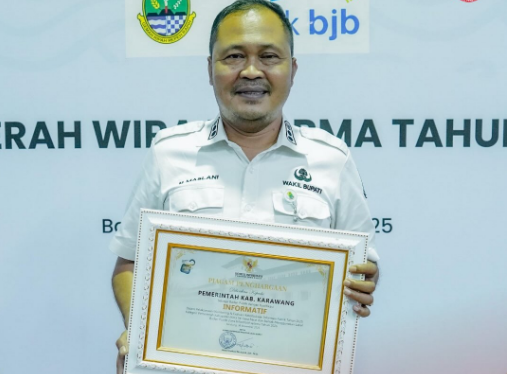 Kabupaten Karawang Pertahankan Predikat Informatif dengan Nilai 100 Tahun 2025